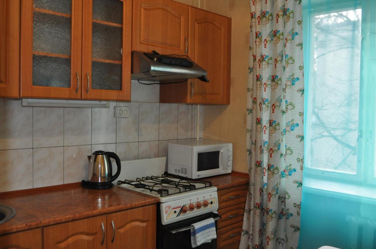 Apartment For Rent Reasonable Price كريمنشوك المظهر الخارجي الصورة